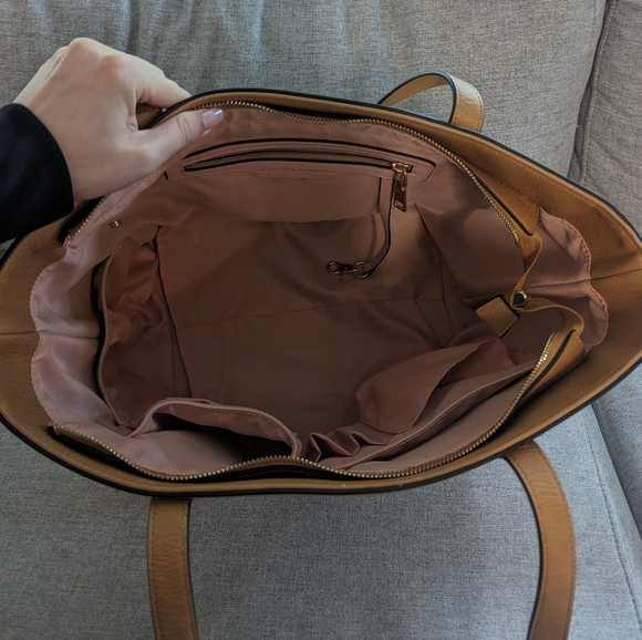 Poppy peonies go getter tote - Picture 2 of 9